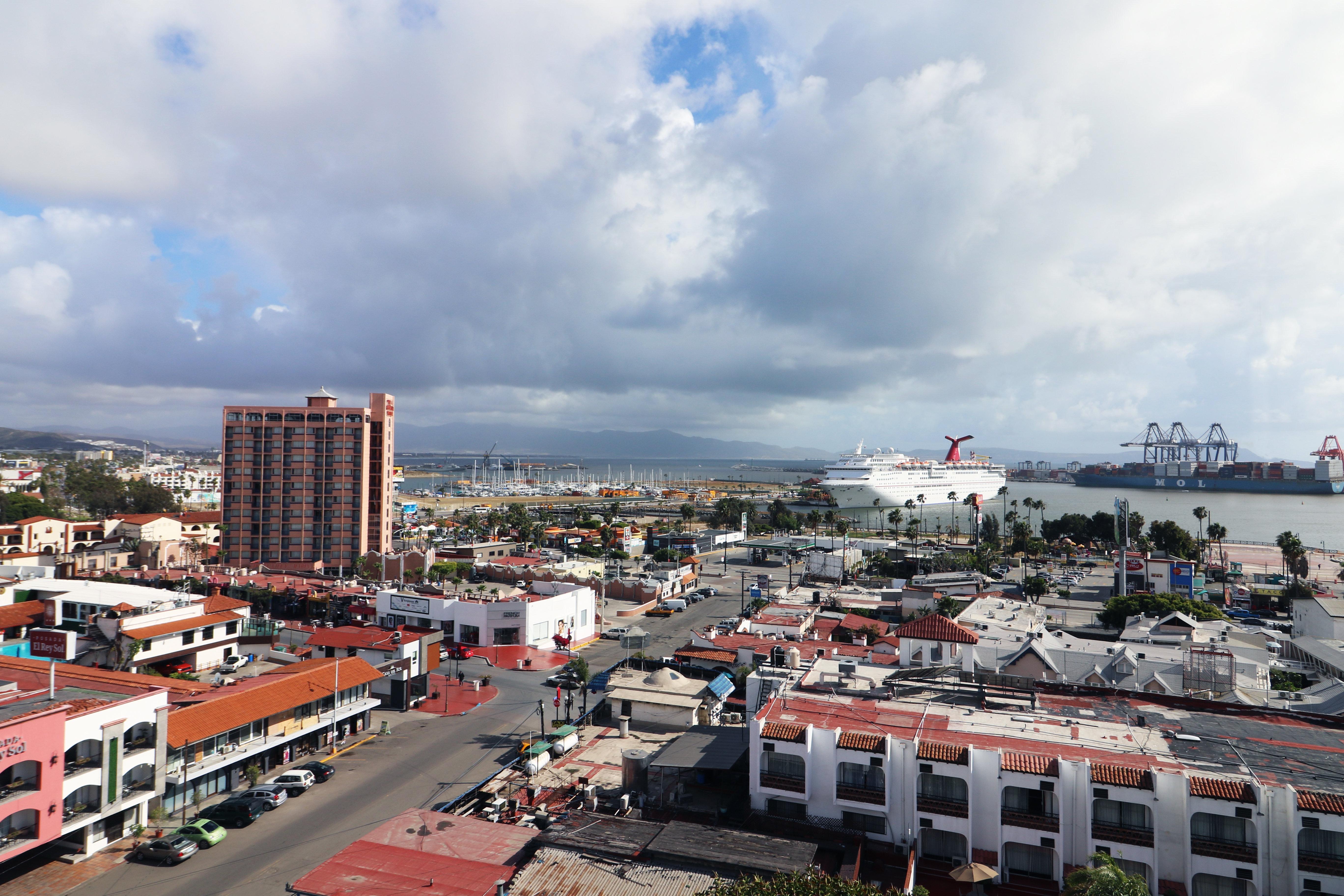 Holiday Inn Express & Suites - Ensenada Centro By Ihg Eksteriør bilde