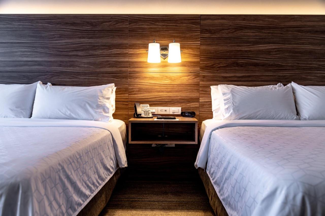 Holiday Inn Express & Suites - Ensenada Centro By Ihg Eksteriør bilde