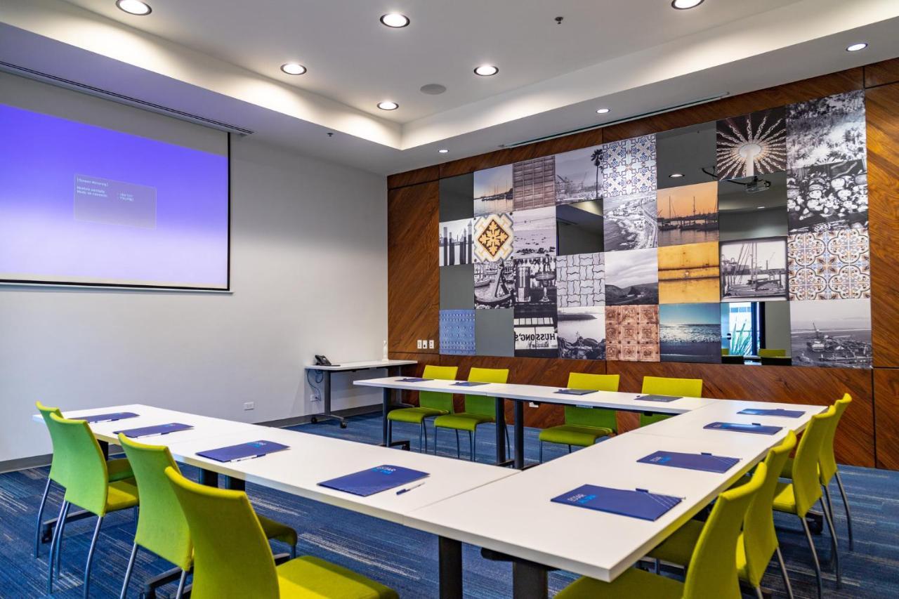 Holiday Inn Express & Suites - Ensenada Centro By Ihg Eksteriør bilde