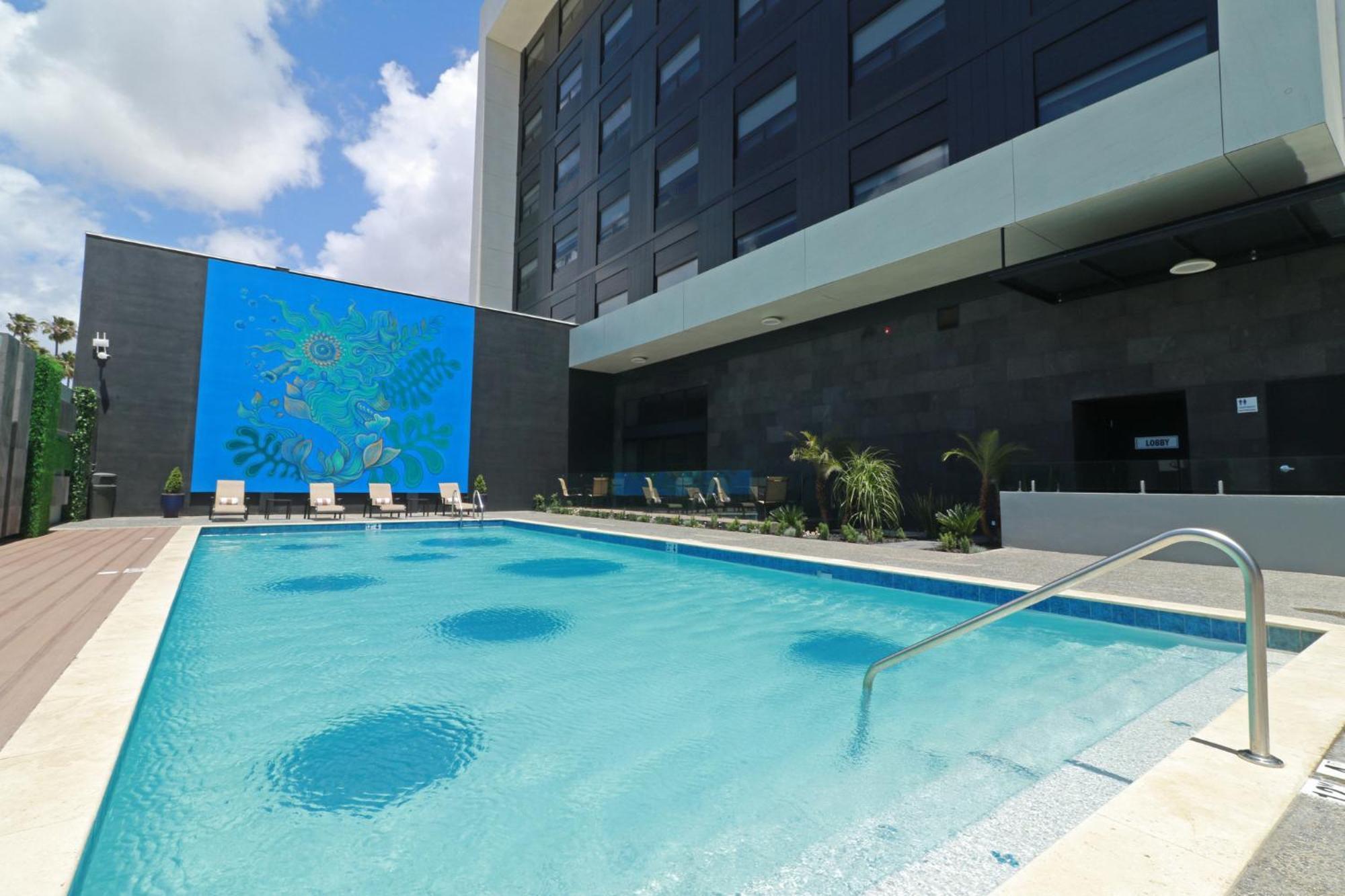 Holiday Inn Express & Suites - Ensenada Centro By Ihg Eksteriør bilde